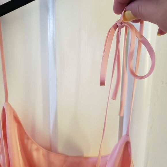 Truly Pink Satin Lined Cami Style Tank Tie Shoulder Smocked Back Size Small - Picture 8 of 8